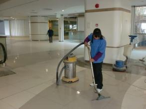 用心服務(wù)、沙發(fā)清洗、保潔、玻璃清洗、地暖管道清洗、樓宇開(kāi)荒保潔、家庭保潔、洗衣機(jī)清洗